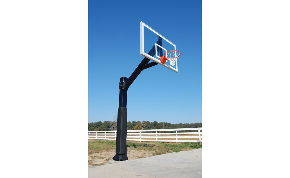 The Benefits of Having a Backyard Basketball Court