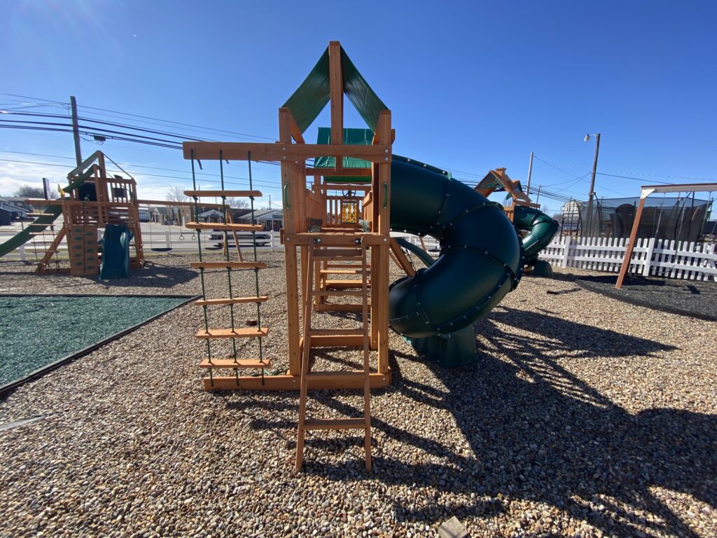 playhouse swing set combo with monkey bars