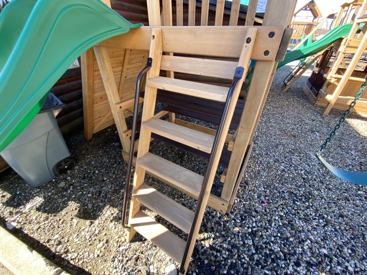 swing sets with slide with ladder