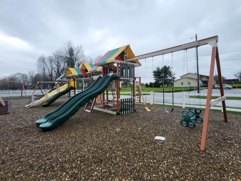 big wooden swing set Ashland Ohio