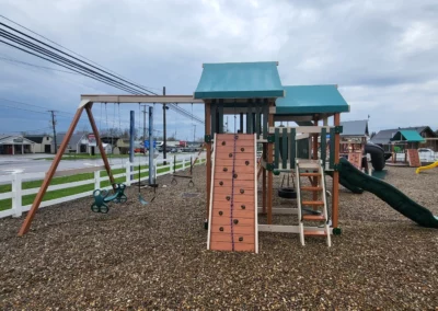 playground swing set Ashland Ohio