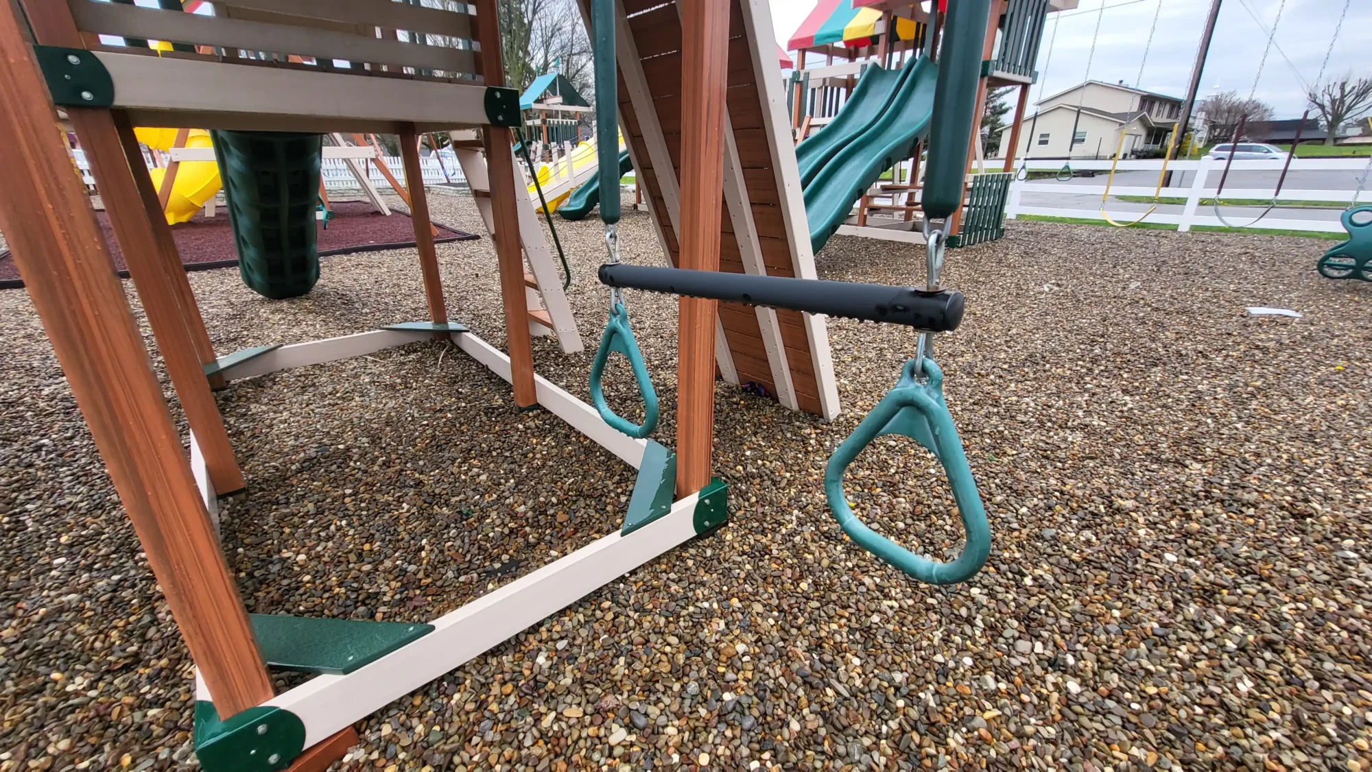 playground swing set Cleveland Ohio