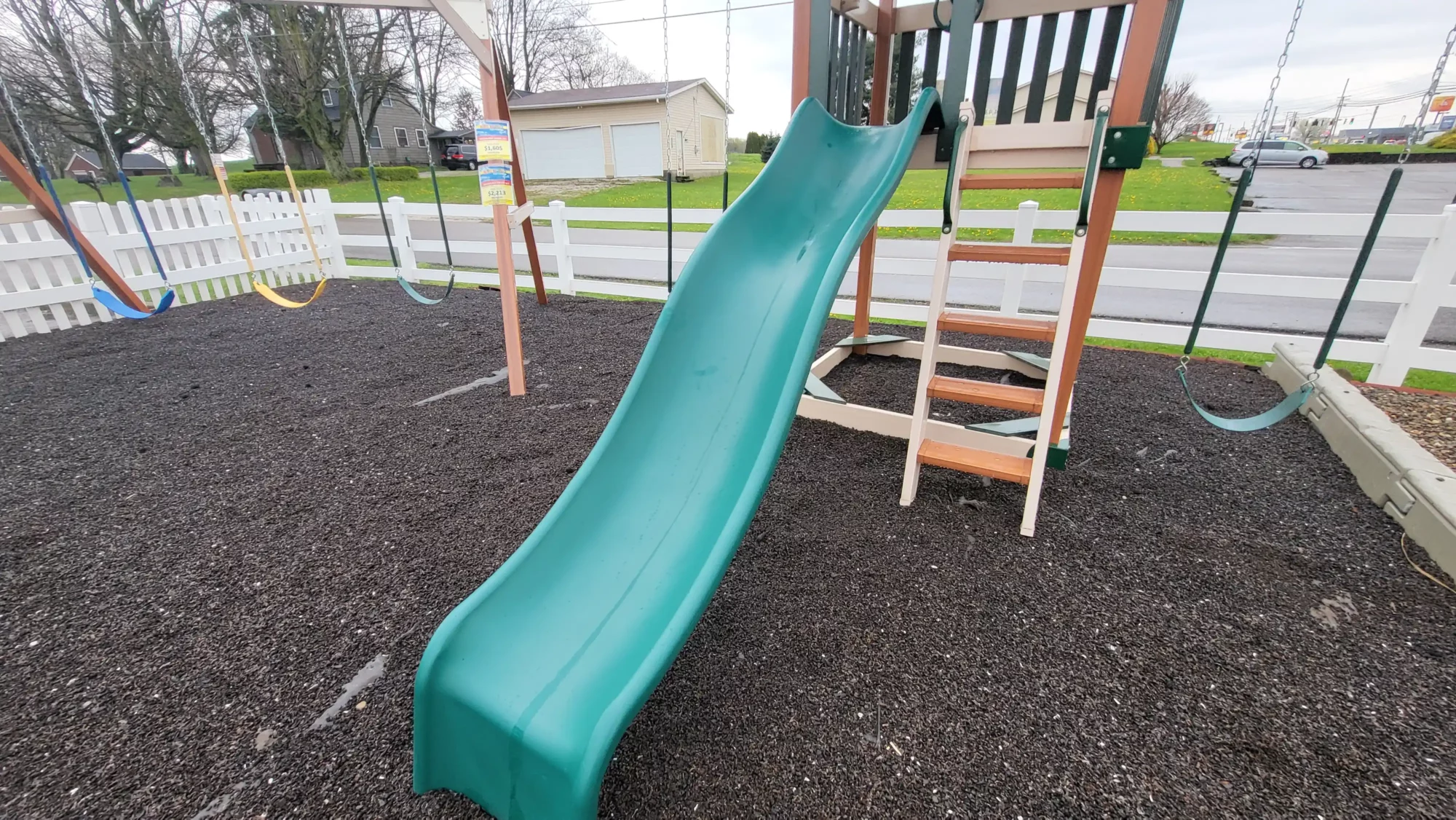 swing set for small backyard Cincinnati Ohio