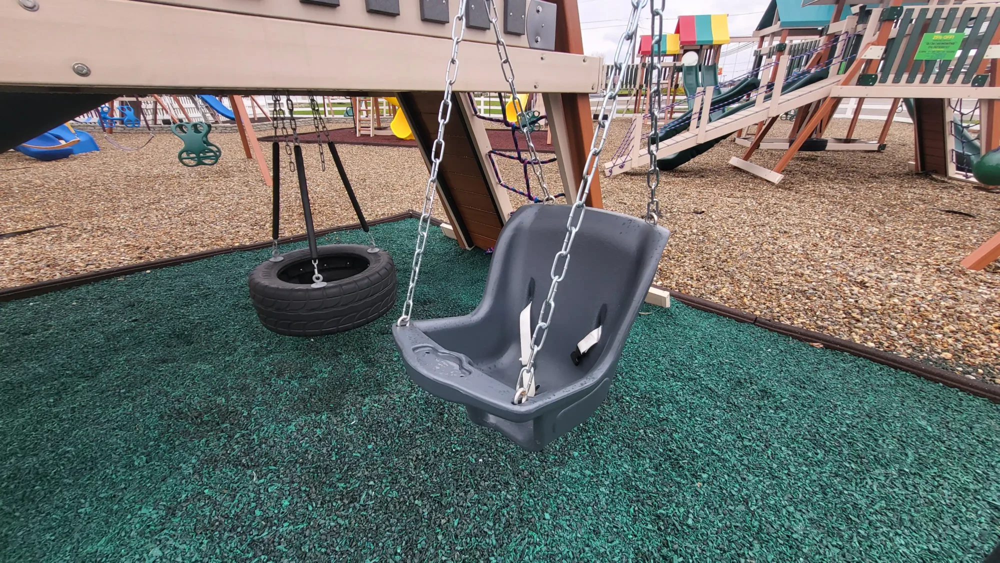 swing set with tire swing Chicago Illinois