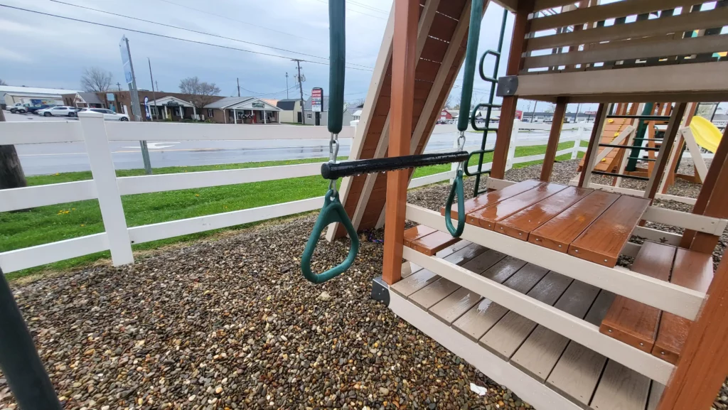 value swing set Columbus Ohio